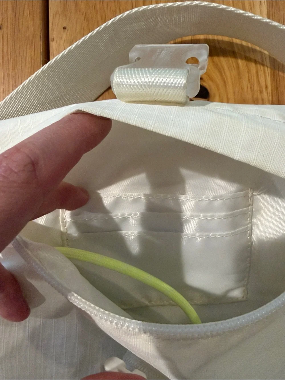 Athleta Crossbody Belt Bag - Picture 8 of 11